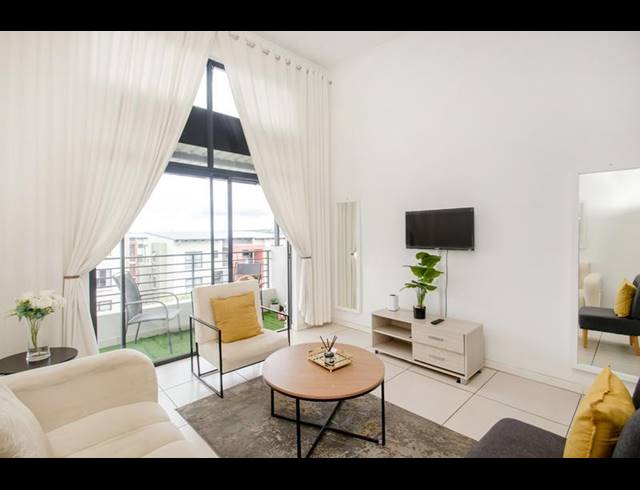 1 BEDROOM APARTMENT FOR SALE IN FOURWAYS